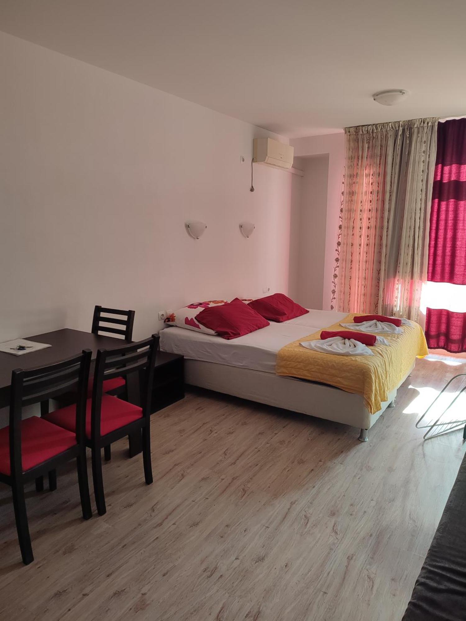Appartement Apartament Janet à Pomorie Extérieur photo